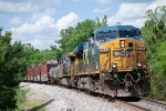 CSX 5239 leads M841 south at Sandy Bottom Roa
